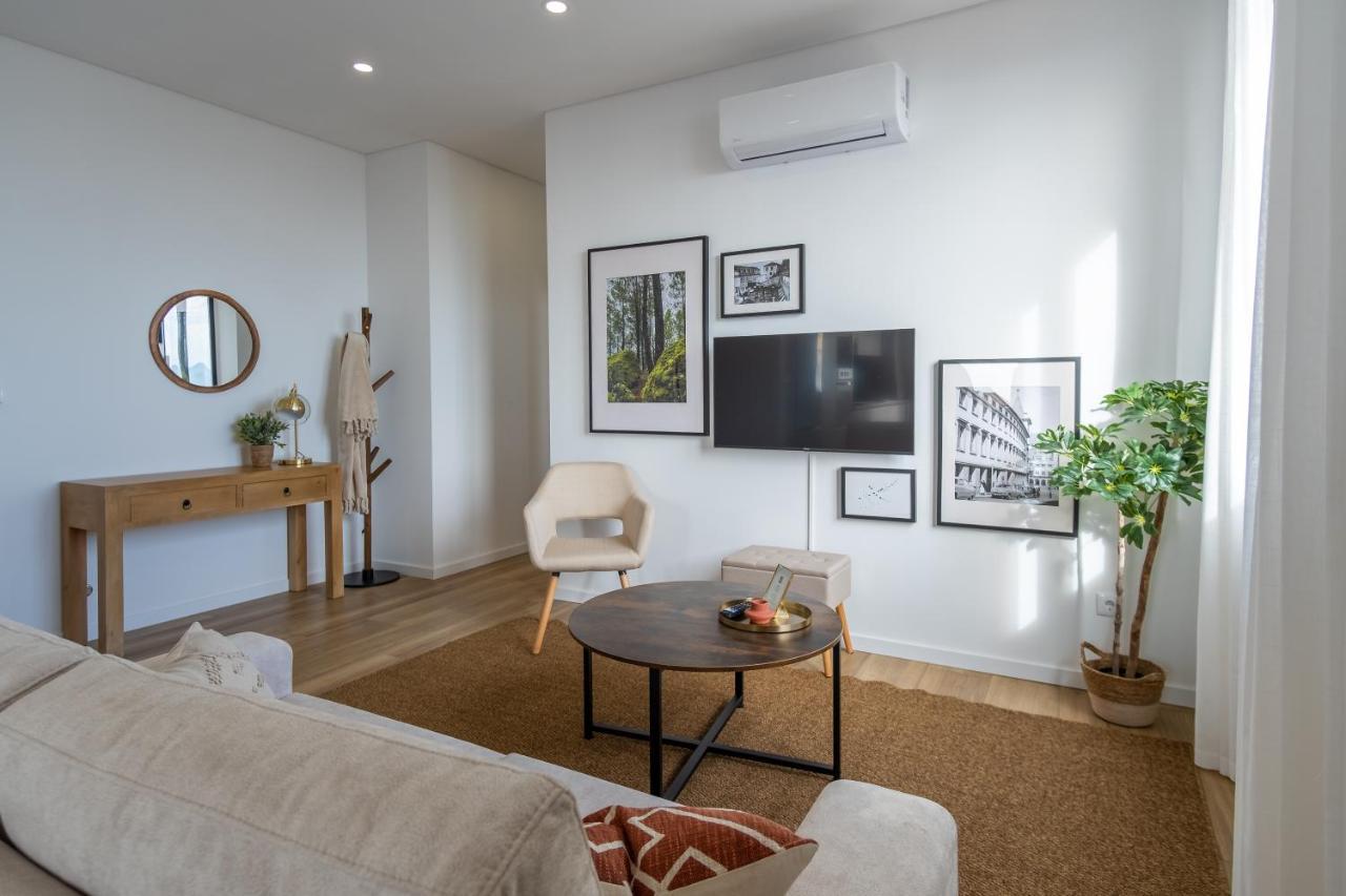 Apartamentos Do Mercado Ковильян Экстерьер фото