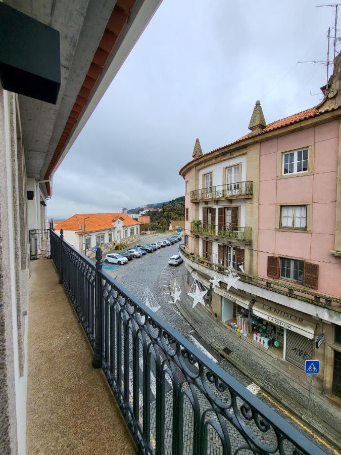 Apartamentos Do Mercado Ковильян Экстерьер фото