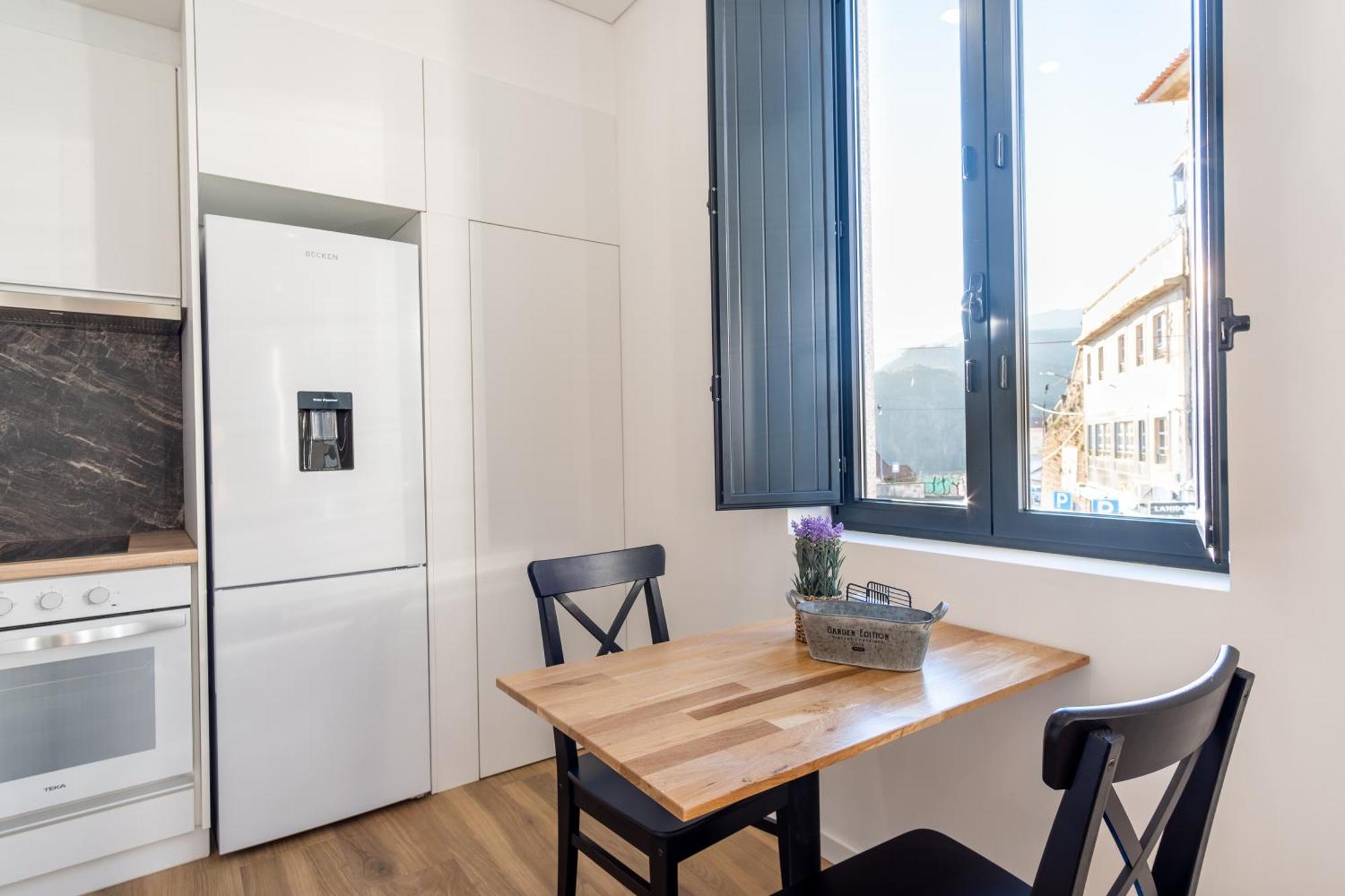 Apartamentos Do Mercado Ковильян Экстерьер фото